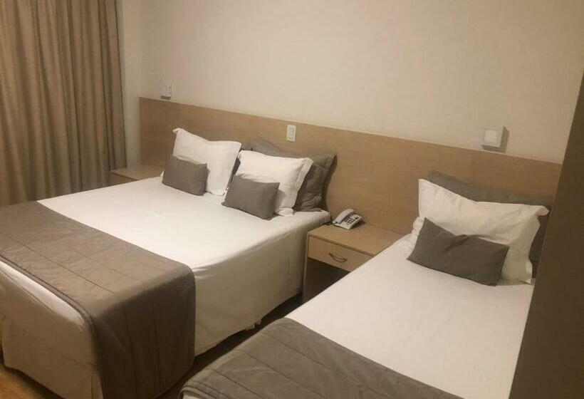 デラックストリプルルーム, Giordano Mantiqueira