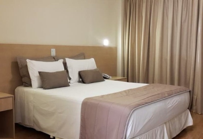 デラックスルーム, Giordano Mantiqueira