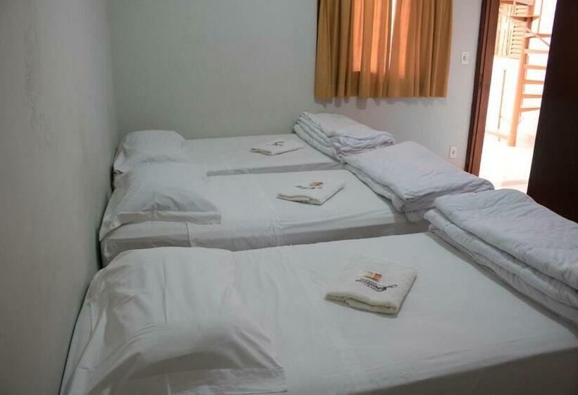 Номер Стандарт Трехместный, Jeremias