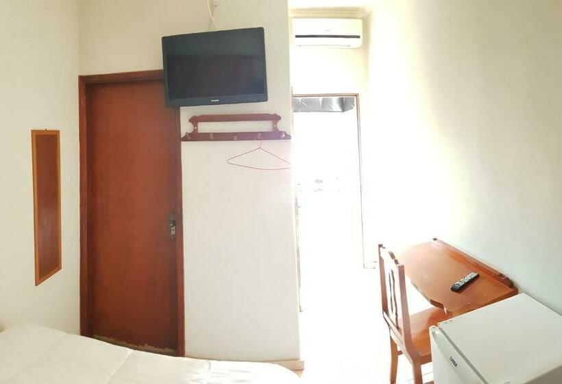 Номер Стандарт, Jeremias