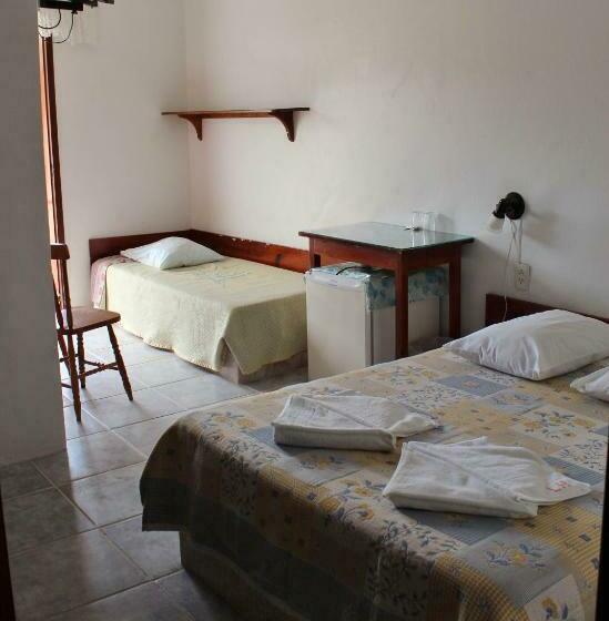 スタンダードトリプルルーム, Lobo