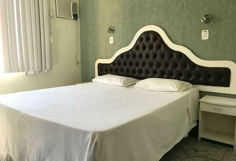 デラックスルーム, Meri