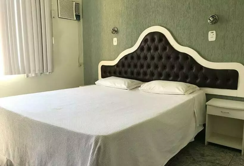 Deluxe-huone, Meri