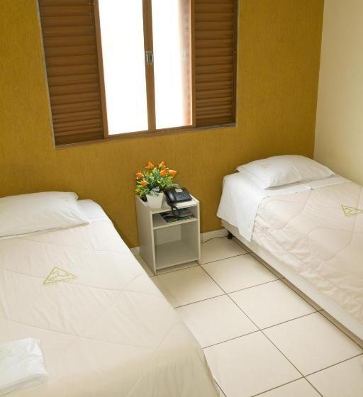 デラックスルーム, Meri