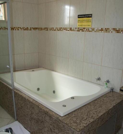 デラックスルーム, Meri