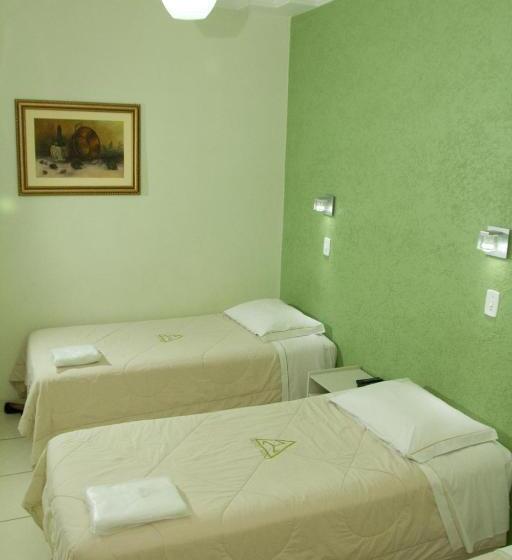 デラックストリプルルーム, Meri