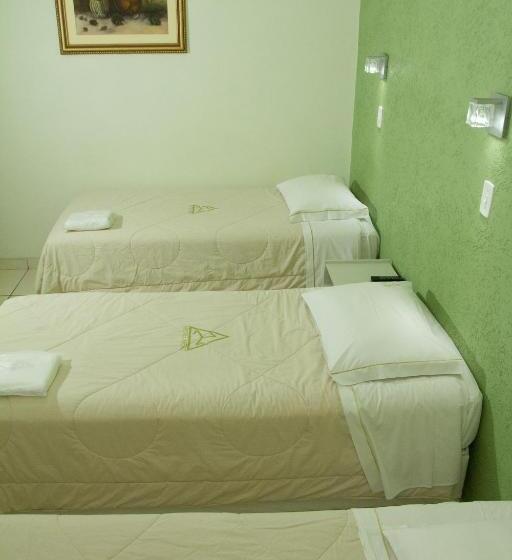 デラックストリプルルーム, Meri