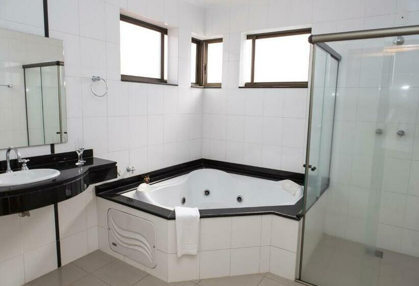 Chambre Standard avec Hidromassage, Ouro Lavras