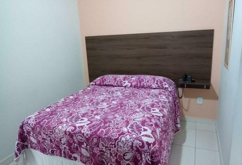 스탠다드 룸, Tadini