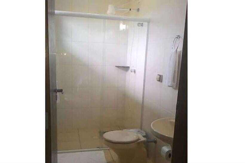 Quarto Estandar, Toya