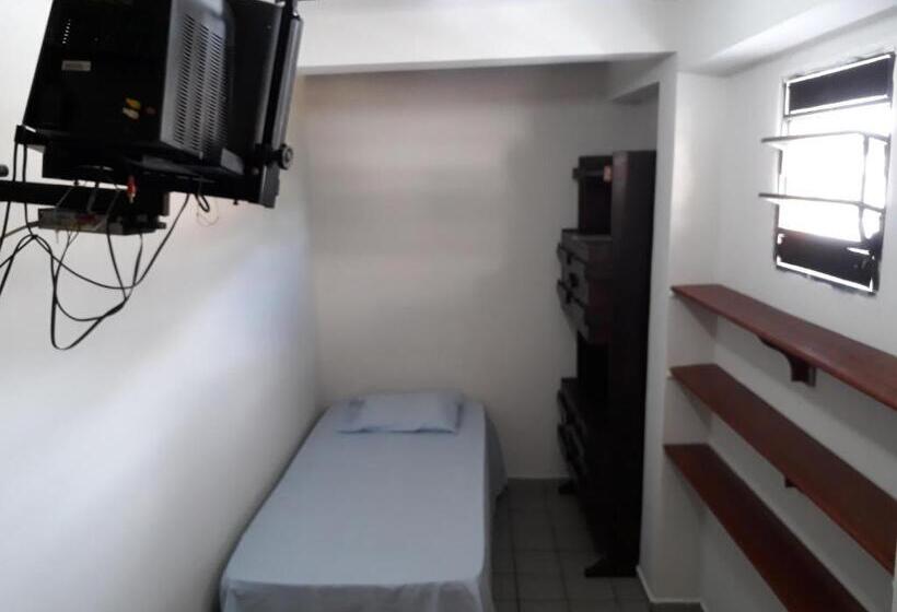 اتاق استاندارد یک تخته با سرویس بهداشتی مشترک, Vera S Apart