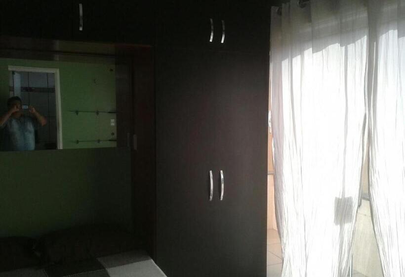 آپارتمان 1 خوابه با بالکن, Vera S Apart