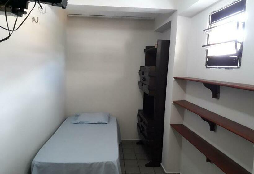 اتاق استاندارد یک تخته با سرویس بهداشتی مشترک, Vera S Apart