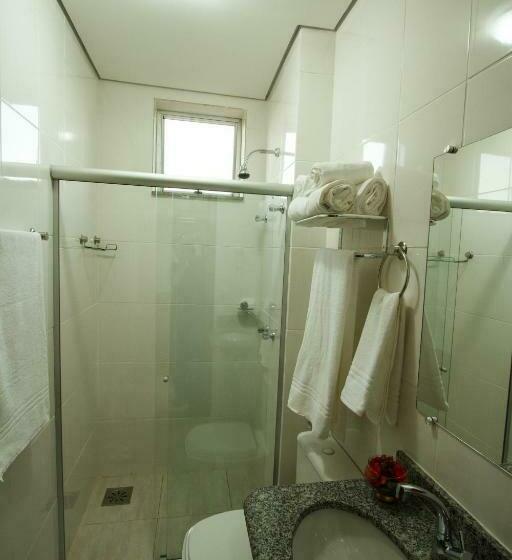 غرفة قياسية ثلاثية, Ville De Montagne