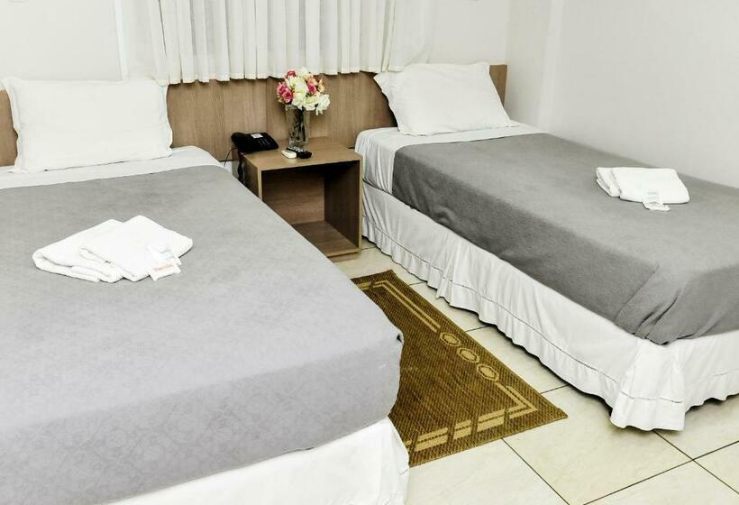 Трехместный Номер Deluxe, Vivendas