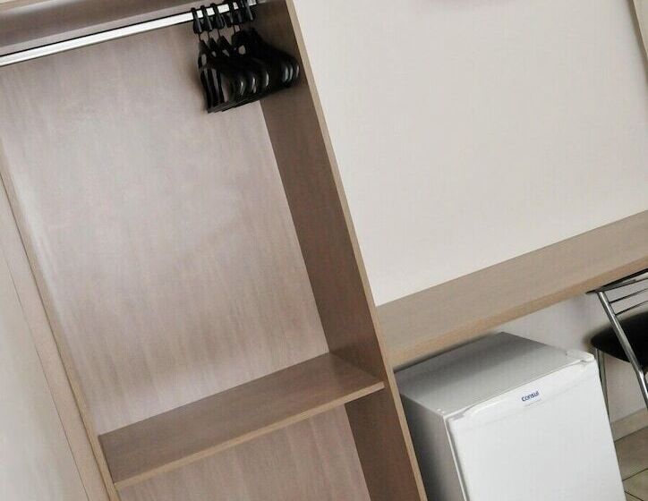 Номер Deluxe, Vivendas