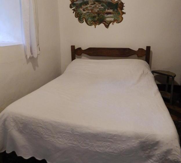 اتاق استاندارد, Pouso Das Glicínias   B&b