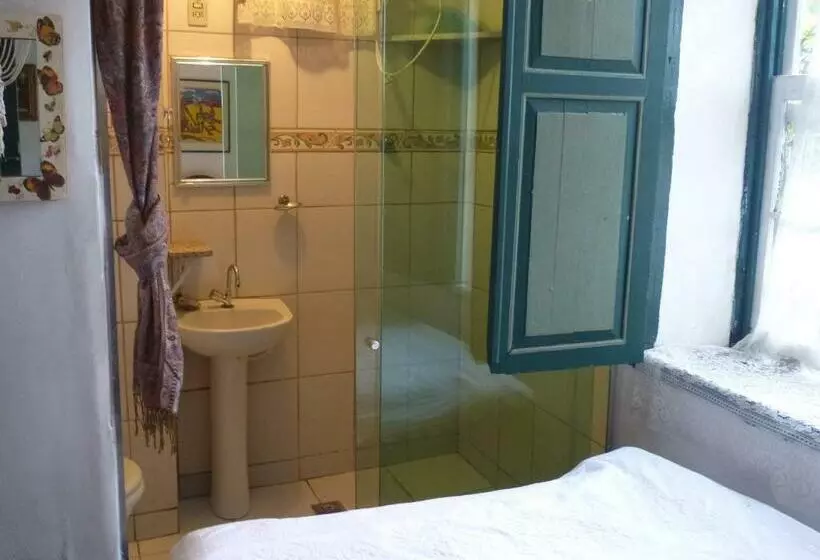 エコノミールーム, Pouso Das Glicínias   B&b