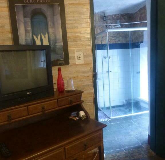 اتاق استاندارد, Pouso Das Glicínias   B&b