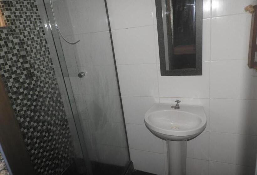 سوییت سوپریور, Rio Surf House Hostel E Pousada