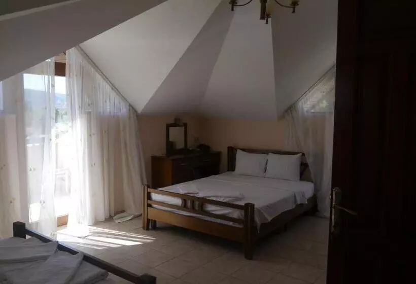 4 Bedroom Villa, Asur Hotel & Aparts & Villas