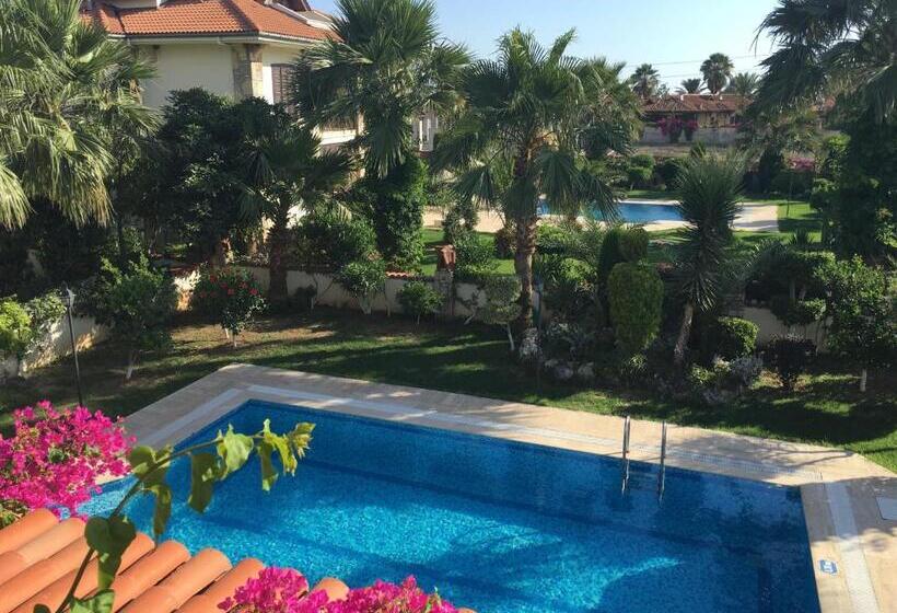 Вилла 3 Спальни, Asur Hotel & Aparts & Villas