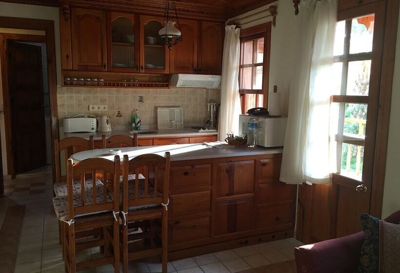 Апартаменты 2 Спальни, Asur Hotel & Aparts & Villas