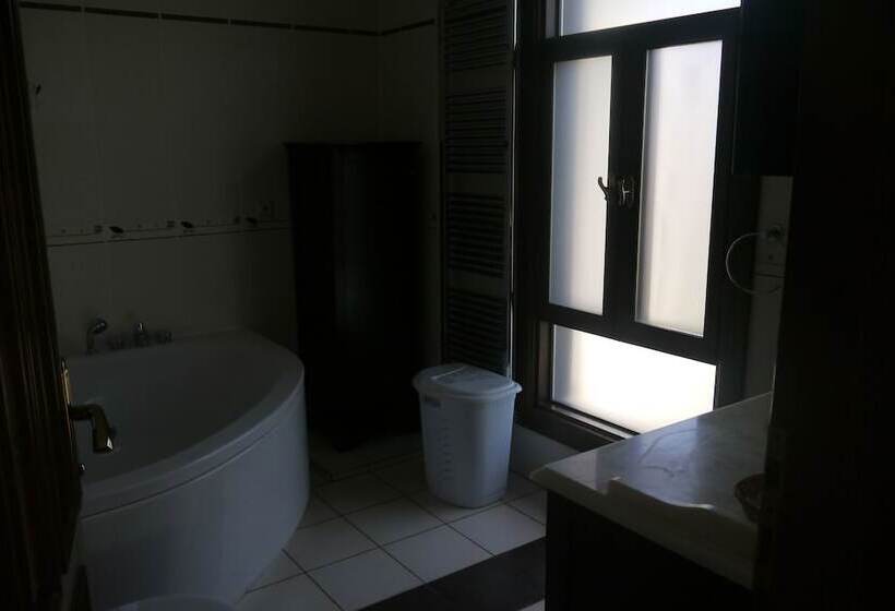 Вилла 4 Спальни, Asur Hotel & Aparts & Villas