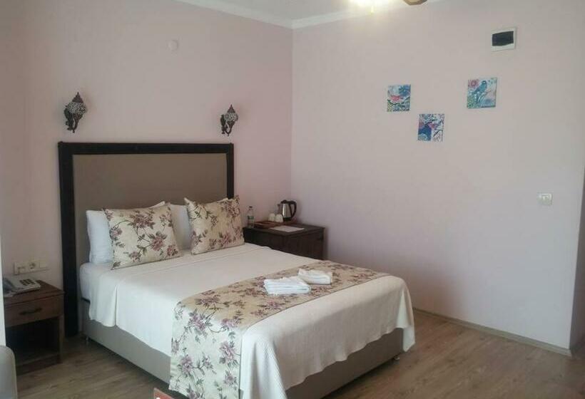 Quarto Estandar, Beyaz Konak Otel