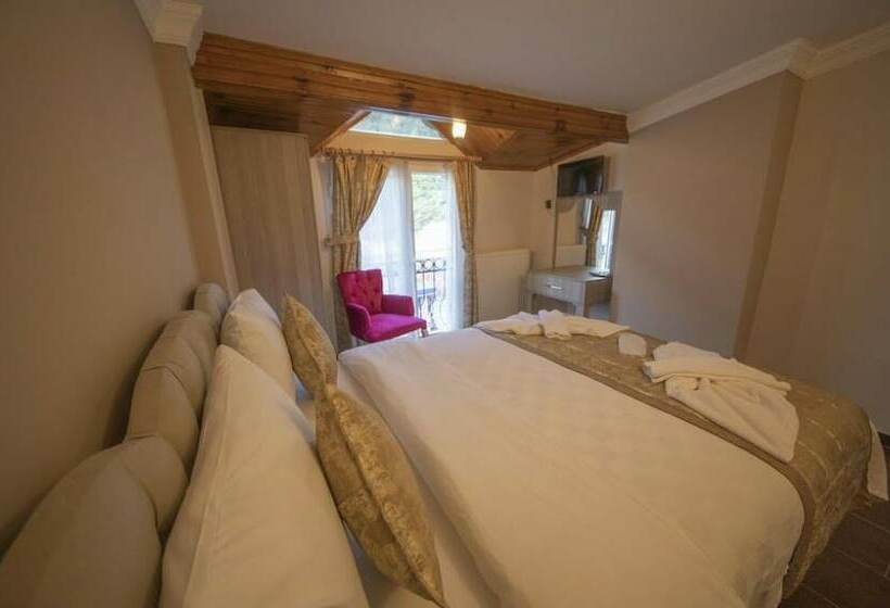 Quarto Estandar, Beyaz Konak Otel