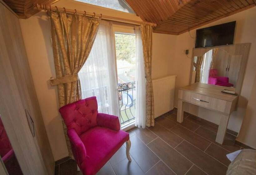 Quarto Estandar, Beyaz Konak Otel