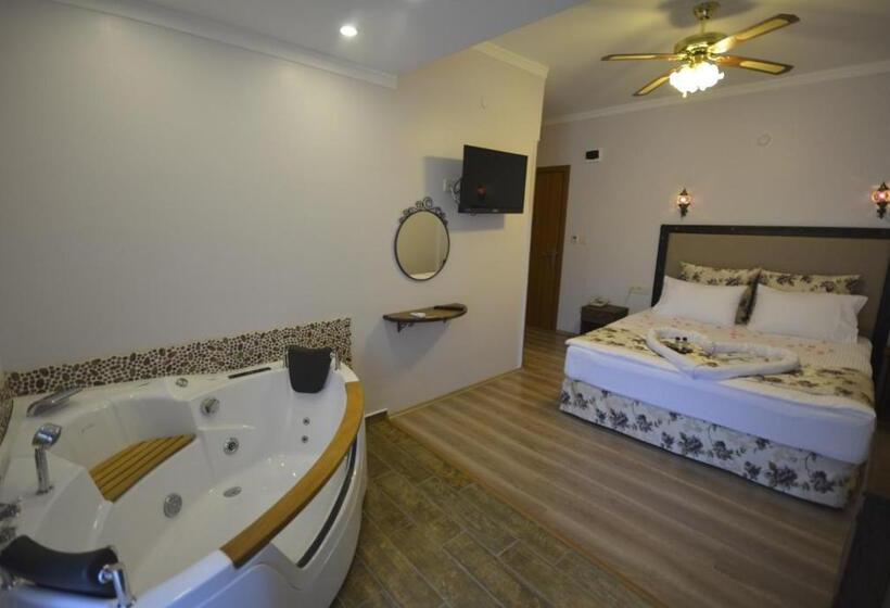Quarto Deluxe, Beyaz Konak Otel