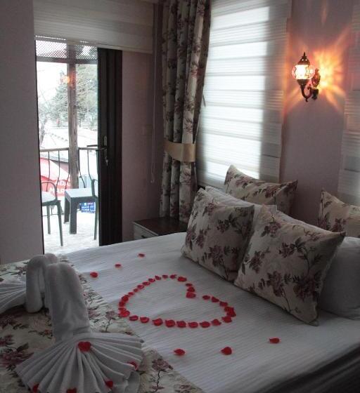 Quarto Deluxe, Beyaz Konak Otel