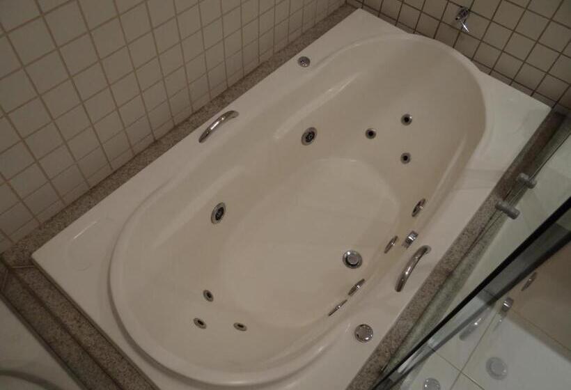 디럭스 스위트, Bravo City Hotel Dourados