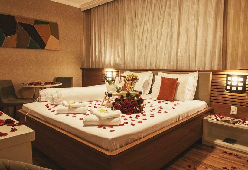 غرفة قياسية, Class Hotel Alfenas