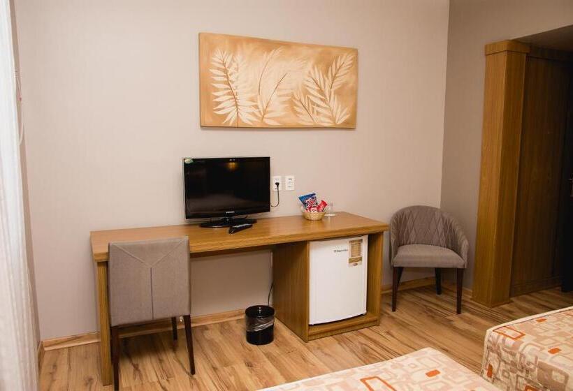 غرفة قياسية, Class Hotel Alfenas