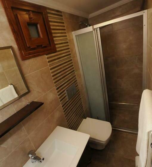 اتاق استاندارد, Fener Motel