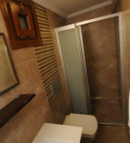 اتاق استاندارد سه نفره, Fener Motel