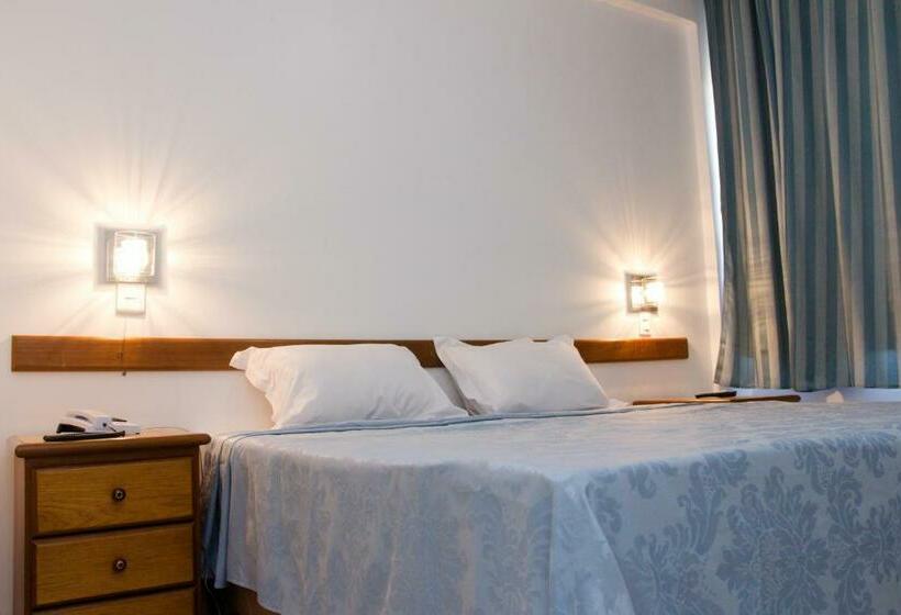 스탠다드 룸, Bellatrix