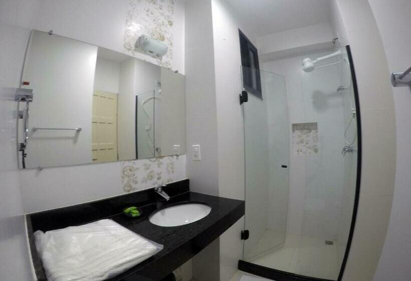 스탠다드 룸, Bellatrix