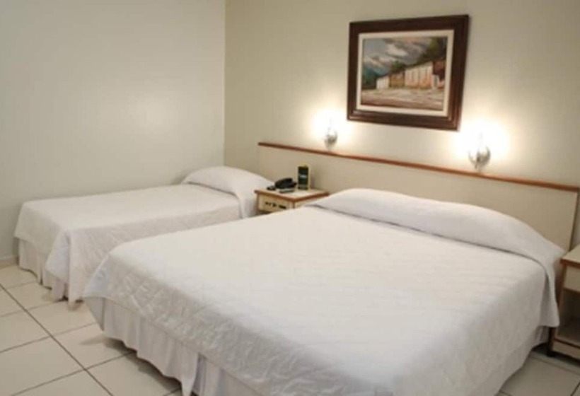 Номер Стандарт Трехместный, Bravo City Hotel Dourados