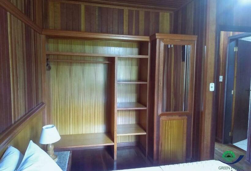 בקתת חדר, Das Araucárias