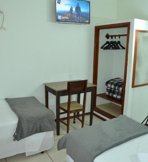 غرفة سوبيريور, Dias By Up