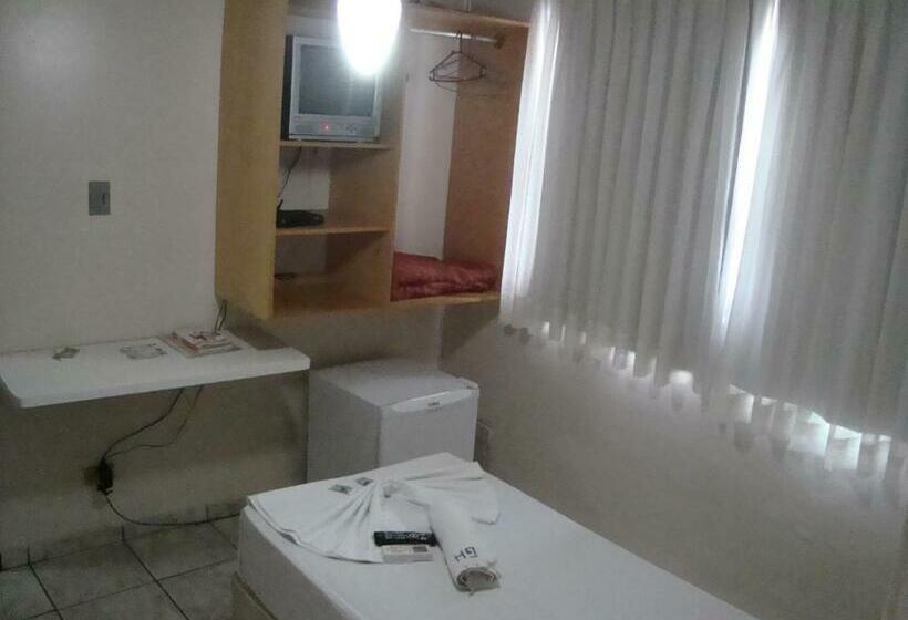 スタンダードシングルルーム, Goias