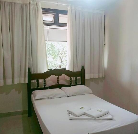 エコノミールーム, Goias