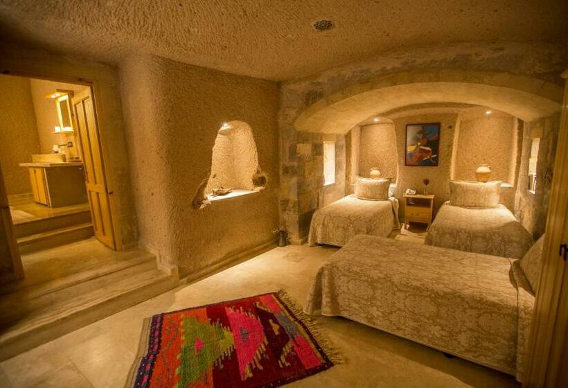 패밀리 스위트, Kistar Cave