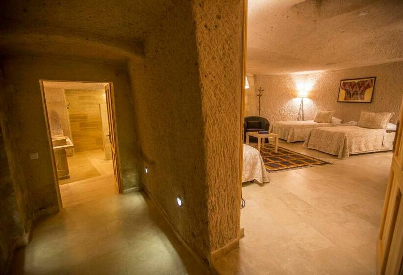 패밀리 스위트, Kistar Cave