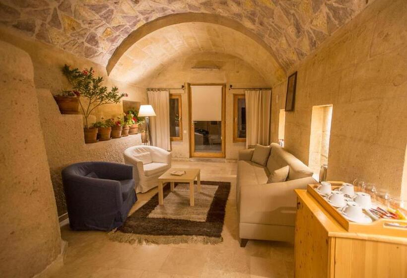 Family Suite, Kistar Cave