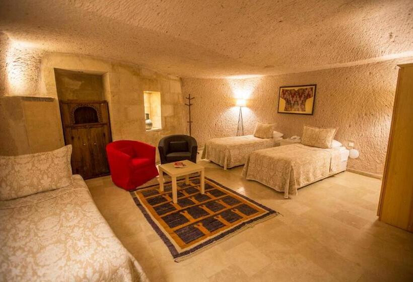 패밀리 스위트, Kistar Cave