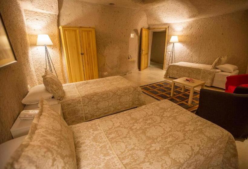 Family Suite, Kistar Cave